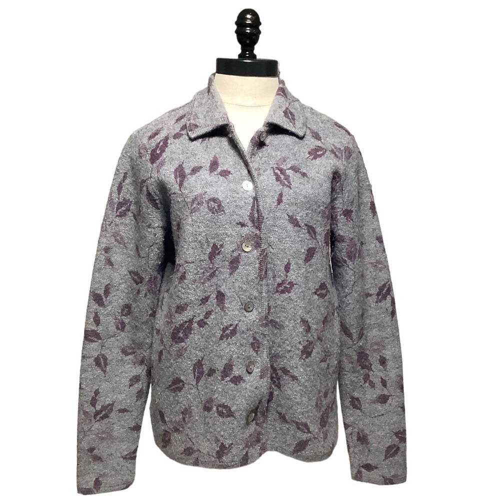CASUAL CORNER Wool Button Down Sweater - Size M‎